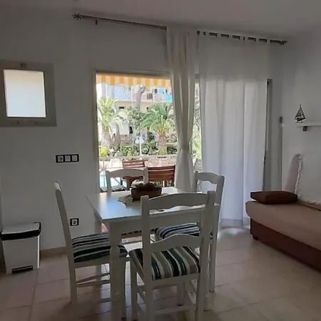 Cala Del Pi Apartment *